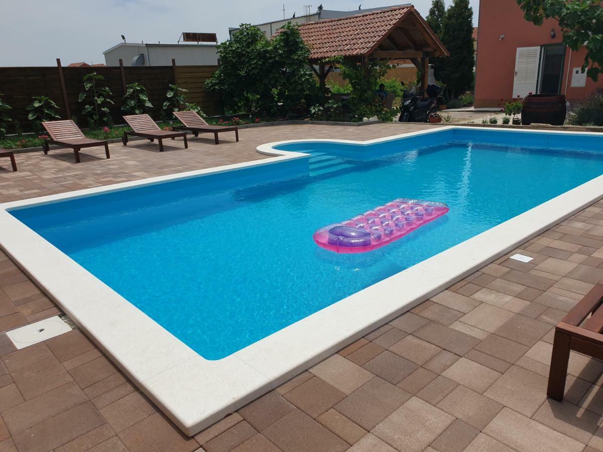 Apartment Smilje Šibenik Buitenkant foto